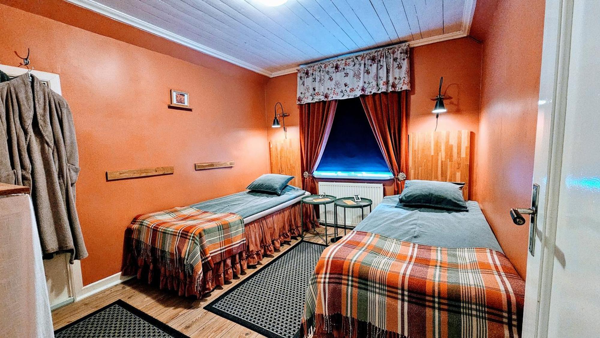 Ullaredsgarden B&B Express מראה חיצוני תמונה